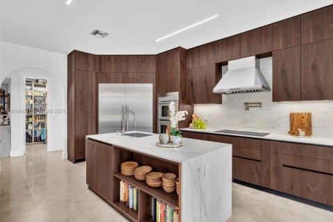 Casa en venta en Plantation, Florida, 6 dormitorios, 477.89 m2 № 1983063 - foto 21