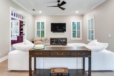 Villa ou maison à vendre à Tampa, Floride: 4 chambres, 390.93 m2 № 1322428 - photo 22