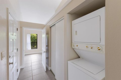 Купить кондоминиум в Венеция, Флорида 3 комнаты, 58.99м2, № 1902528 - фото 12