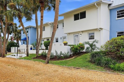 Touwnhouse à Sarasota, Floride 2 chambres, 113.71 m2 № 2398464