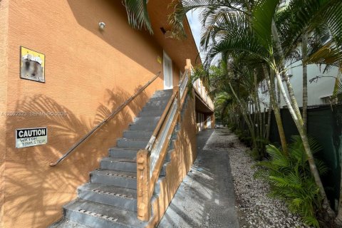 Condo in Fort Lauderdale, Florida, 3 bedrooms  № 2069527 - photo 3