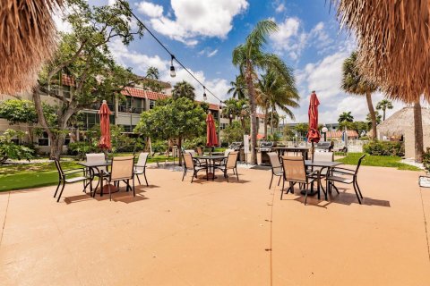 Copropriété à vendre à Pompano Beach, Floride: 2 chambres, 95.6 m2 № 2082576 - photo 26