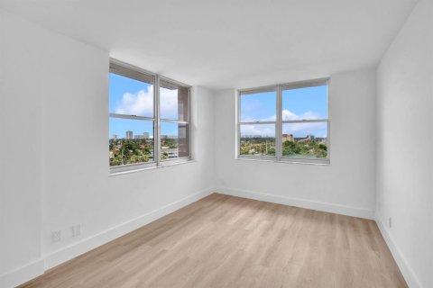 Copropriété à vendre à Pompano Beach, Floride: 2 chambres, 95.6 m2 № 2082576 - photo 16