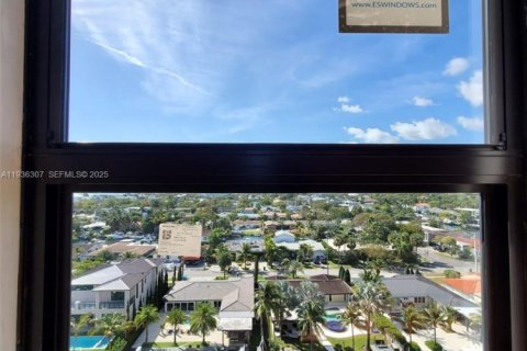 Купить кондоминиум в Норт-Майами, Флорида 2 спальни, 83.98м2, № 2053359 - фото 22