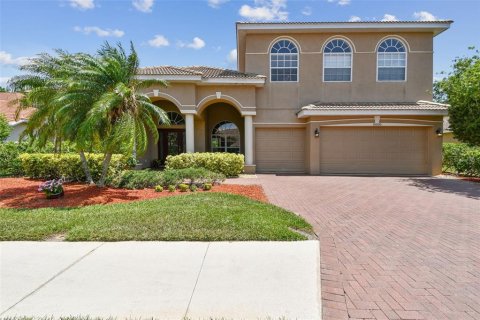 Casa en venta en Bradenton, Florida, 5 dormitorios, 350.71 m2 № 1757999 - foto 2