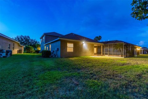 Villa ou maison à vendre à Bradenton, Floride: 5 chambres, 350.71 m2 № 1757999 - photo 12