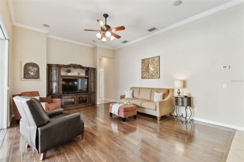 House in Bradenton, Florida 5 bedrooms, 350.71 sq.m. № 1757999 - photo 18