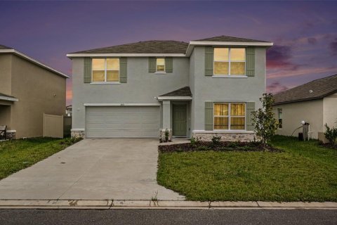 Casa en Plant City, Florida 4 dormitorios, 226.22 m2 № 2287871
