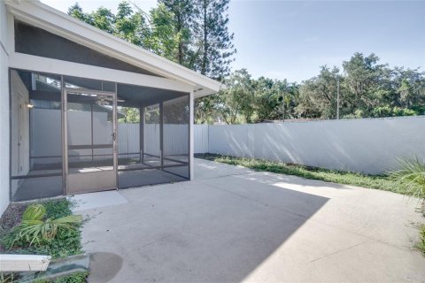 Duplex in Orlando, Florida 2 bedrooms, 123.37 sq.m. № 1876767 - photo 16