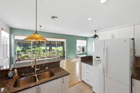 House in Punta Gorda, Florida 2 bedrooms, 126.9 sq.m. № 2430713 - photo 7