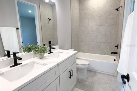 Casa en venta en Port Charlotte, Florida, 4 dormitorios, 194.35 m2 № 2206811 - foto 6