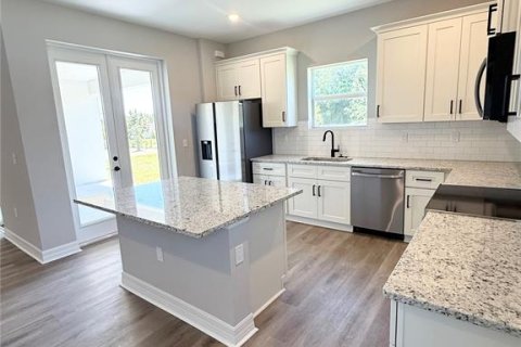 Casa en venta en Port Charlotte, Florida, 4 dormitorios, 194.35 m2 № 2206811 - foto 3