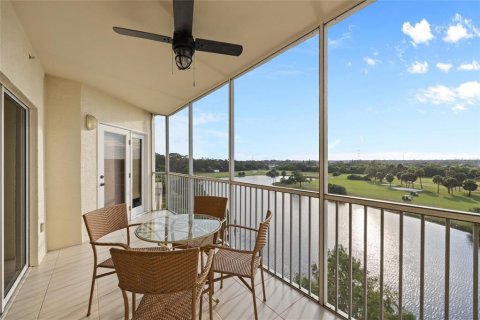 Condo in Largo, Florida, 2 bedrooms № 2226476
