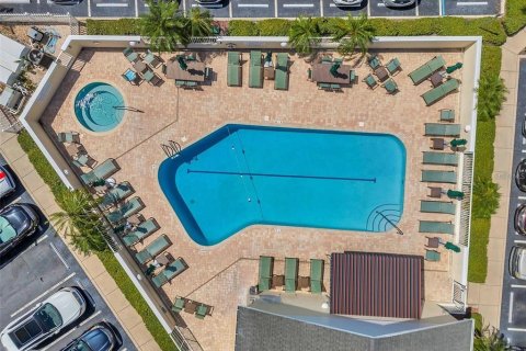 Купить кондоминиум в Ларго, Флорида 8 комнат, 122.63м2, № 2226476 - фото 23