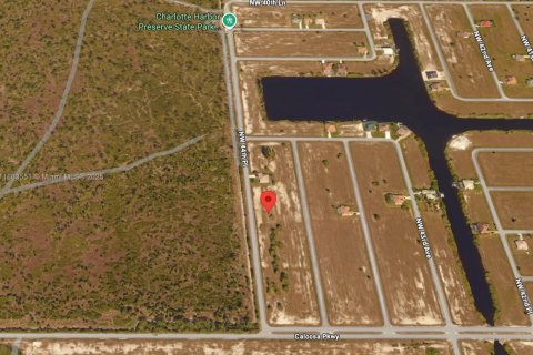 Commercial property in Cape Coral, Florida № 2089223 - photo 2
