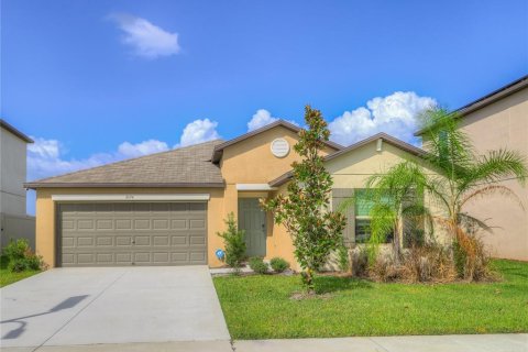 House in Wesley Chapel, Florida 4 bedrooms, 180.14 sq.m. № 2296412
