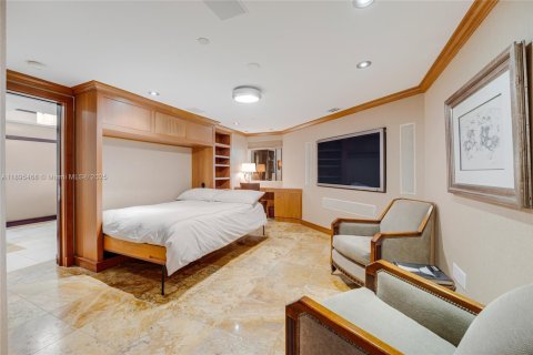 Condominio en venta en Miami Beach, Florida, 3 dormitorios, 261.98 m2 № 1948280 - foto 13