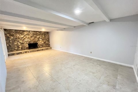 Casa en alquiler en Longwood, Florida, 5 dormitorios, 248.79 m2 № 2094080 - foto 8