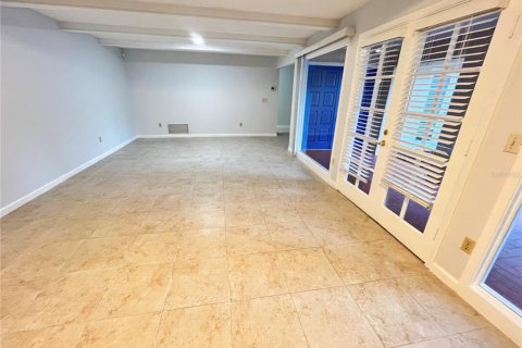 Casa en alquiler en Longwood, Florida, 5 dormitorios, 248.79 m2 № 2094080 - foto 10