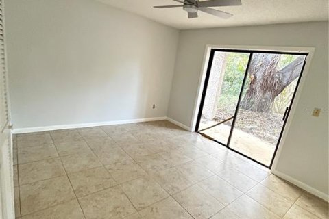 Casa en alquiler en Longwood, Florida, 5 dormitorios, 248.79 m2 № 2094080 - foto 24
