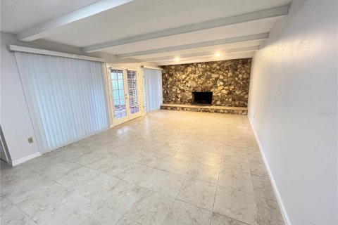 Casa en alquiler en Longwood, Florida, 5 dormitorios, 248.79 m2 № 2094080 - foto 7