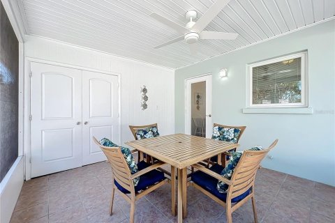Купить коммерческую недвижимость в Холмс-Бич, Флорида 4 спальни, 150.5м2, № 1546356 - фото 17