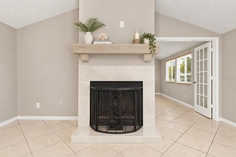 House in Palm Harbor, Florida 4 bedrooms, 163.69 sq.m. № 2393498 - photo 8