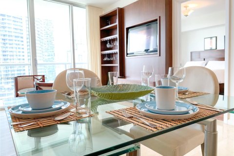 Condominio en venta en Miami, Florida, 1 dormitorio, 73.39 m2 № 1794884 - foto 19