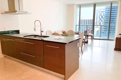 Condominio en venta en Miami, Florida, 1 dormitorio, 73.39 m2 № 1794884 - foto 23