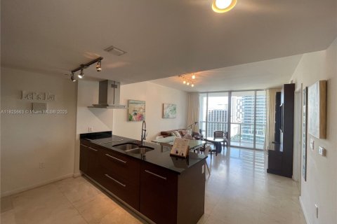 Condominio en venta en Miami, Florida, 1 dormitorio, 73.39 m2 № 1794884 - foto 12
