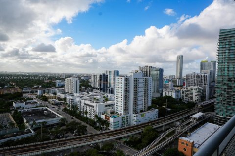 Condominio en alquiler en Miami, Florida, 1 dormitorio, 54.35 m2 № 1951234 - foto 18