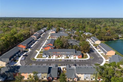 Condo in Gainesville, Florida, 2 bedrooms № 2119524 - photo 18
