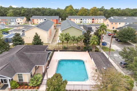 Condo in Gainesville, Florida, 2 bedrooms № 2119524 - photo 13