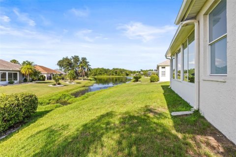 House in Sun City Center, Florida 3 bedrooms, 176.7 sq.m. № 1755357 - photo 26