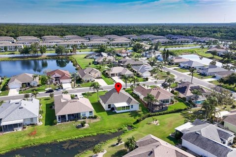 House in Sun City Center, Florida 3 bedrooms, 176.7 sq.m. № 1755357 - photo 30