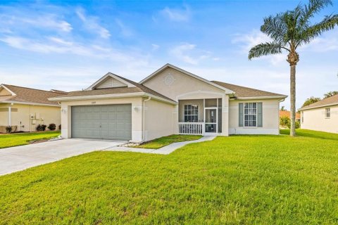 House in Sun City Center, Florida 3 bedrooms, 176.7 sq.m. № 1755357 - photo 2