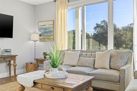 Casa en venta en Gulfport, Florida, 5 dormitorios, 209.22 m2 № 1569336 - foto 14