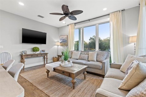Casa en venta en Gulfport, Florida, 5 dormitorios, 209.22 m2 № 1569336 - foto 12