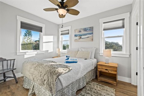 Casa en venta en Gulfport, Florida, 5 dormitorios, 209.22 m2 № 1569336 - foto 22