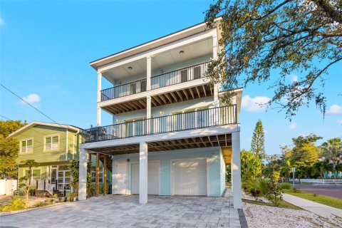 Casa en venta en Gulfport, Florida, 5 dormitorios, 209.22 m2 № 1569336 - foto 6