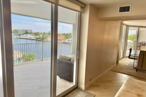 Condominio en alquiler en Fort Lauderdale, Florida, 3 dormitorios, 225.47 m2 № 2193408 - foto 26