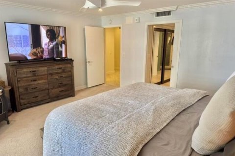 Condominio en alquiler en Fort Lauderdale, Florida, 3 dormitorios, 225.47 m2 № 2193408 - foto 29