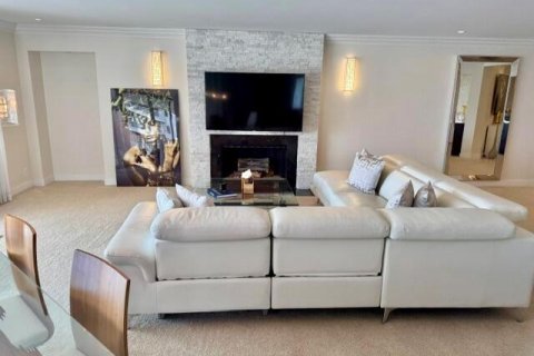 Condominio en alquiler en Fort Lauderdale, Florida, 3 dormitorios, 225.47 m2 № 2193408 - foto 5