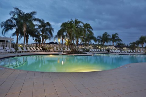 Villa ou maison à louer à Orlando, Floride: 4 chambres, 279.17 m2 № 2430755 - photo 30