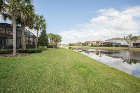 Villa ou maison à louer à Orlando, Floride: 4 chambres, 279.17 m2 № 2430755 - photo 5