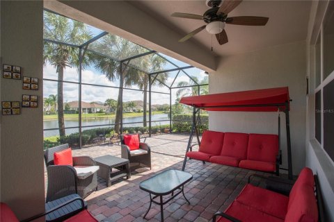 Villa ou maison à louer à Orlando, Floride: 4 chambres, 279.17 m2 № 2430755 - photo 18