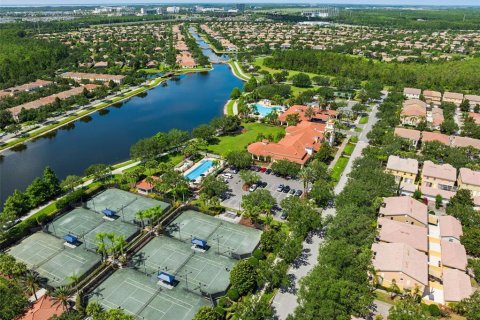 Villa ou maison à louer à Orlando, Floride: 4 chambres, 279.17 m2 № 2430755 - photo 28