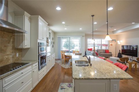 Villa ou maison à louer à Orlando, Floride: 4 chambres, 279.17 m2 № 2430755 - photo 11
