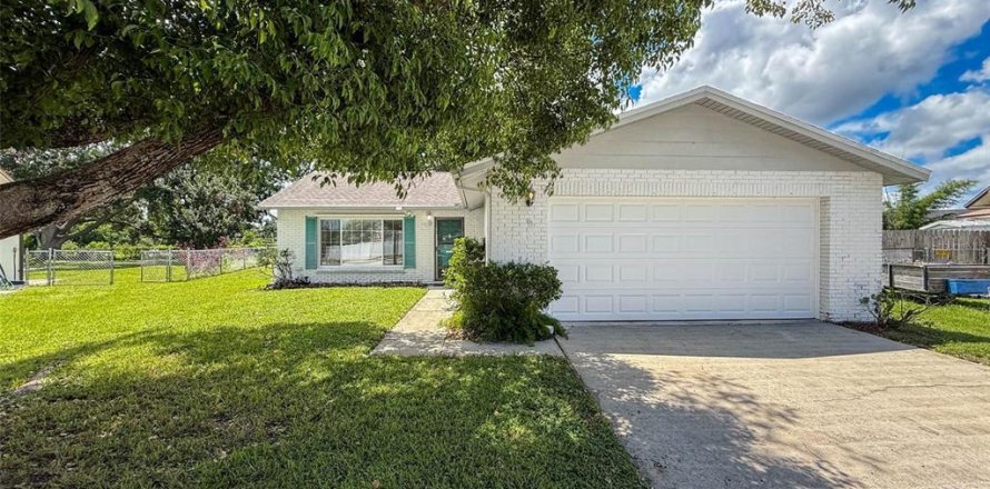 Casa en New Port Richey, Florida 2 dormitorios, 119.94 m2 № 1886738