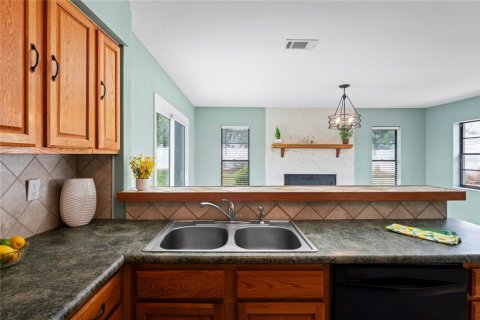 Villa ou maison à vendre à Spring Hill, Floride: 2 chambres, 117.24 m2 № 1673253 - photo 14